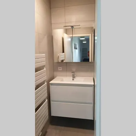Modern 3 Beds In Convenient Location, Free Parking Luxembourg