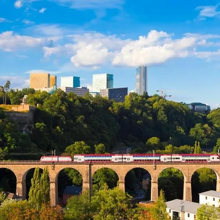 Modern 3 Beds In Convenient Location, Free Parking Luxembourg